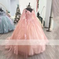 2023 abiti da ballo in pizzo rosa Abiti Quinceanera Abiti di Capo Florale Appliques Crystal Sweet 16 Vestidos De 15 Anos