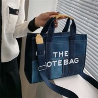 Totes Fashion Patchwork Denim Tote Bag Designer Letters Women Borse Borse per traverse di lusso Casaul Big Shopper Borse 2022 0129v23