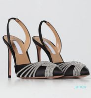 تصميم شهيرة Gatsby Sling Sandals أحذية النساء اللواتي يرتدين بلورة ملتوية مضخات سيدة الحفلات حفل زفاف مصارع الصندل EU35-43