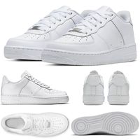 Classic 1 Designer Shoes 1s Lage Men Sneakers One High Platform Shoe Triple White Black Utility Red Flax Wheat Mens Dames Outdoor Sports Trainers 36-45