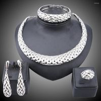 Pendientes de collar Conjunto de moda de oro italiano Ring de arete de joyas de color plateado