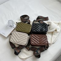 イブニングバッグ女性向け豪華なハンドバッグフラップ2023ファッションショルダーバッグ財布とハンドバッグデザイナー卸売カメラクラシック