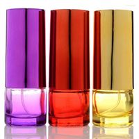 Botellas de almacenamiento al por mayor 20 ml de colorido atomizador de perfume de spray de vidrio recipiente para mujeres para mujeres