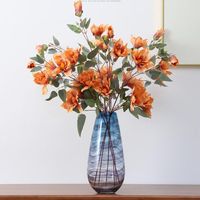 Flores decorativas Clivia Artificial Flower Exibir simulação de seda falsa de cores brilhantes para presentes