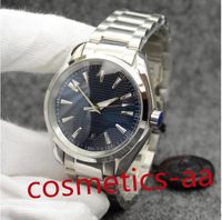 Luxury Watch Männer schwarze Zifferblatt Uhren 42 mm automatisch mechanischer Edelstahl Der Gummi -Gurt -Glas -Rücken -Sport -Seemens Uhren 10 Stil