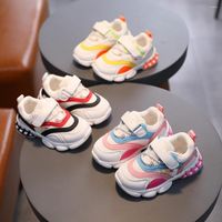 Zapatos atléticos para niños zapatillas de zapatillas nacidas de niñas de niñas de verano de malla de goma sólida