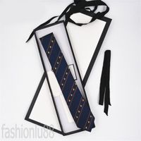 Gömlek zarif tasarımcı kravat moda siyah bağlar Erkekler Resmi Daire Wear Wear orijinallik Nakış Tasarımı Mektuplar ile Jacquard Neck Ties iyi hediye PJ045 B23