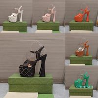 Designer Ladies Women's Interlocking Double Stalls Sandals Sandals Leopard Black Pink Bevine Piatta piattaforma in pelle Sandalo Piattaforma di sandalo Dimensioni 35-41