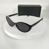 نظارة شمسية للسيدة للمرأة الصغيرة الإطار البيضاوي الأزياء نظارات مان مصممين مصممين أشعة الشمس UV400 حماية العين