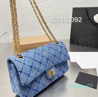 Джинсовая синяя сумка для плеча роскошные дизайнерские женские ковбойские цепь кроссбоди для мессенджера сумки классические 22 леди -холст кошельки сумочки