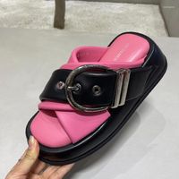 Hausschuhe Frauen Plattform Mode Schnalle Wohnungen Schuhe Sommer Designer Dicke Sandalen 2023 Flip-Flops Casual Beach Slides