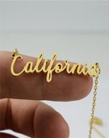 Suç Paslanmaz Çelik Zincir Altın Renk Us State California İsim Kolyeler Kadınlar İçin Bijoux Femme Doğum Günü Hediyesi3962216