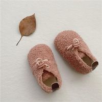 أول مشاة الخريف شتاء الرضيع الكوري الناعم ذو اللبسوول المبطنة بأحذية طفل داخلي أحذية الأطفال أحذية الأطفال