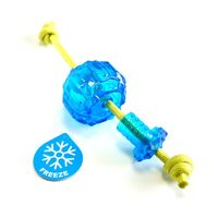 Kauartikel CAITEC Hundespielzeug Eisball Füllen Sie Wasser in den Ball und legen Sie ihn in den Kühlschrank, dann wird er nach dem Einfrieren zum Eisball