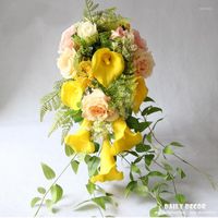Dekoratif çiçekler! Uzun Pu Calla Lily Yapay İpek Gül Gözyaşı Gizli Gizli Gelinler Şelalesi Şelalesi Şelalesi Şelalesi Şelalesi Düğün Gelin Buket