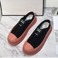 Zapatos de galleta de suela de color sin modelo con cordones de fragancia pequeña contra zapatos de lona de suela gruesa de color para levantar