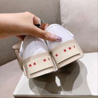 Versión alta de Mani etiqueta tridimensional Mary Jane Velcro Cookie Shoes mujeres 2023 nuevos zapatos de cuero de vaca Big Head Board