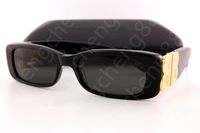 النظارات الشمسية المستطيل الفاخرة للنساء الموضة للسيدات العلامة التجارية Deisnger Full Frame UV400 Lens Summer Style Square BB الجودة الأعلى مع حالة 0096