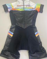 레이싱 세트 2023 여성 의류 트라이 애슬론 짧은 슬리브 사이클링 저지 스포츠 정장 Skinsuit Mountain Bike Jumpuit 자매 팀 부수 MTB