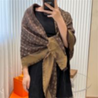 Loe New Block Golden Silk Roewe Scarf Aged Checkerboard Plaid Cashmere  Shawl Womens Wool From Dhgateluxury, $17.94