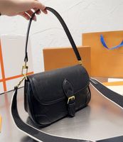 Kadınlar İçin Kadın Omuz Çantaları Lüks Deri Crossbody Bag Flep Messenger Çantası Tüm Maç Tasarım Bayanlar Çanta Diane M46386