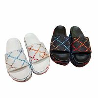 GGITY TONPERS Bayan Moda Tuval Platformu Lady Sandals İşlemeli Tuval Tasarımcı Slaytlar Terlik Üzerinde Kayma Kızlar Boyut 34-43
