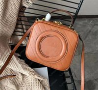 Blondie küçük omuz çantası çapraz çanta yan yana püskül deri lüks tasarımcı kadın kamera çanta moda tote bayan 744434