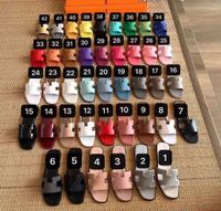 2023 H Sandales Moda Ünlü Sandalar Orijinal Deri Hemler Kadın Terlik Yaz Lüks Düz Slaytlar Bayanlar Plaj Sandal Partisi Düğün Portakal Flip Flops Boyut 35-40