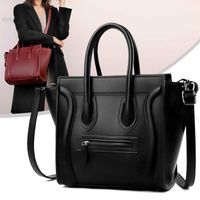 Omuz Çantaları Kadın Çantası 2023 TREND Yüksek kaliteli deri gülümseyen yüz çantası lüks tasarımcı çanta çantaları kadınlar için