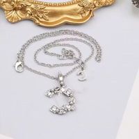 Золотое серебряное дизайнерское дизайнерские ожерелья для подвесной ожерелья медные золотые женщины с золоты