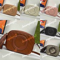 Bolsas de ombro de bolsa de câmeras de grife Luxurys para mulheres bolsas designer Bola de mulher crossbody 6 cores 21cm 00742360 Mini Tote