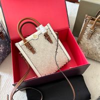 2023 Tasarımcı Çantalar Kadın Moda Çantası Tote Omuz Çantası Tuval Lüks Eski Çiçek Çantası Alışveriş çantası