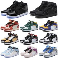 2023 Jumpman 1 Mens Basketball Shoes 1s Space Jam Lost and Found Starfish Taxi Stage Haze Bred Panda Chicago Smoke Gray Womens Sports Sneakers Trainers