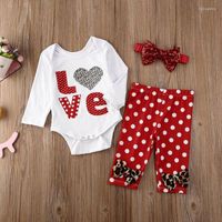 Giyim Setleri Toddler Çocuk Bebek Bebek Sevgililer Giysileri Moda Aşk Baskı Uzun Kollu Top Petal Pantolon Kafa Bantları Erkek Kıyafetler 0-24m