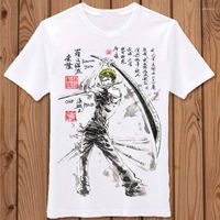 Crie um gráfico de camiseta com um lindo desenho animado do luffy com um  branco completo