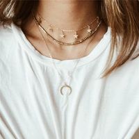 Подвесные ожерелья мода минималистская звездная луна для женщин Заявление о бусинках Кокерские ювелирные аксессуары
