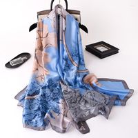 Lenços de verão feminino moda moda de seda macia floresta impressão feminina de proteção solar festas de viagem xale de praia encobrimentos de praia