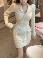 Abiti più di taglia in stile coreano Elegante donna a maglia da lavoro in Francia Designer dolce Mini femmina a maniche lunghe Slim Winter 230207