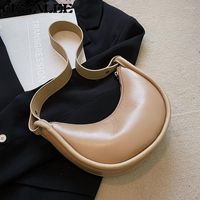 Сумки для плеча сплошная сумка для груди для женщин широкополосное ремешок путешествие по кроссовым женским полудоной дамы ежедневные уличные упаковки