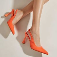 Sandalet 2022 Yaz Lüks Kadın Turuncu Topuklu Sırt Slingback Sandalet Tasarımcı Marka İnce Yüksek Topuklu Pompalar Plus Boyut Parti Ayakkabıları G230211