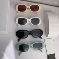 Okulary przeciwsłoneczne dla mężczyzn i kobiet w stylu mody Anti-Ultraviolet 17wf Retro Square Tale