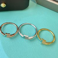 Ringos de banda An￩is de reten￧￣o de cores de a￧o 18k Gold Gold Designer Ring for Lover Women Jewelry