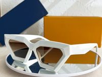 2023 Üst P Stilist Gözlükler Güneş Gözlüğü Polaroid Lens 1746 Tasarımcı Kadınlar Erkek Gogle Kıdemli Gözlük Kadınlar İçin Kouzlu Çerçeve Vintage Metal Güneş Gözlükleri Kutu
