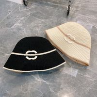 여성 디자이너 C- 글레터 짚 모자 신사 모자 최고 태양 모자 패션 니트 모자 모자 모자 넓은 모자 넓은 브림 모자 여름 버킷 모자 야외 해변 모자