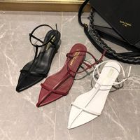 Sandali 2022 Fibbia a taglio a tappeto puntato Design vuoto Cintura elastica Summer Ladies Solid Color Style Style 230224