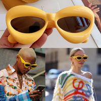 In geblasenes Katzenauge Sonnenbrille neue Mode Sonnenbrille Frauen 40097 Spezielle Süßigkeitenfarben Design Oval Dicke Rahmen Brillen Avantgarde Stil verrückt interessant mit Gehäuse