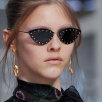 2023 neue Randlose Sonnenbrille Für Frauen Mode Mosaik Diamant Persönlichkeit Brillen Dreieck Cat Eye Metall Rahmen Goggle Sonnenbrille