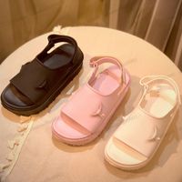 2023 고품질 고급 여성 Horsbit Sandals 패션 플랫폼 스퀘어 발가락 슬리퍼 다색 샌들 여름 해변 야외 반 슬립 디자이너 캐주얼 T5NC#