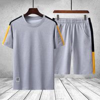 Tracce maschili da uomo set di abbigliamento sportivo da uomo Summer due pezzi set di abbigliamento da marca Homme Shorts Shorts Maschio Street Grey Bianco Bianco