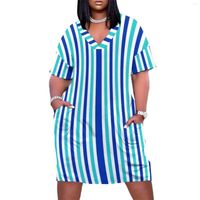 Plus -Größe Kleider vertikal gestreiftes Kleid gegen Halsblau und weiße Streetwear Sommer Süßes lässig Frau Muster Kleidung